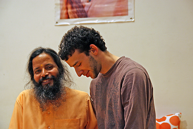 Paramahamsa Prajnanananda au programme de Kriya Yoga à Paris en mai 2009