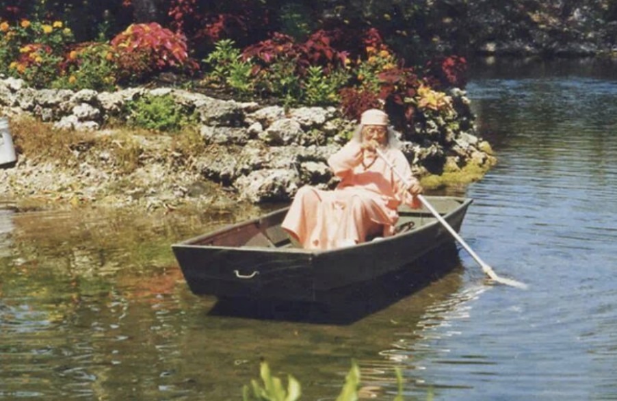 Hariharananda on a small boat
