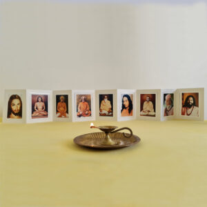 Grand autel de voyages des Maîtres du Kriya Yoga